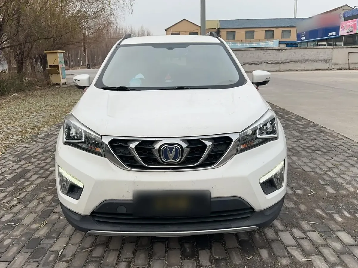 2016 ChangAn CS15 1.5L 107HP L4 5MT,autocango,china used car exporter,china ev exporter,chinese used car exporter,chinese used ev exporter