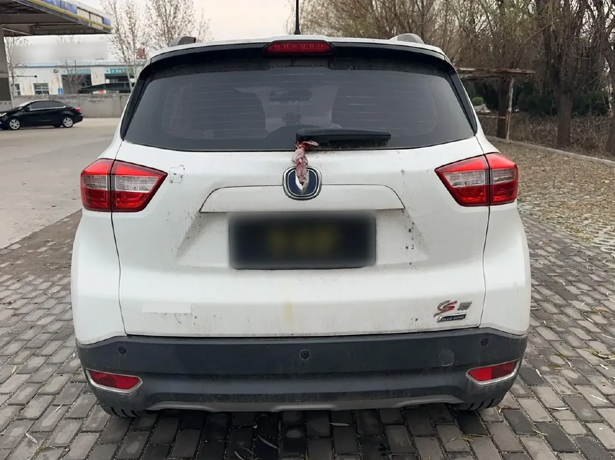 2016 ChangAn CS15 1.5L 107HP L4 5MT,autocango,china used car exporter,china ev exporter,chinese used car exporter,chinese used ev exporter