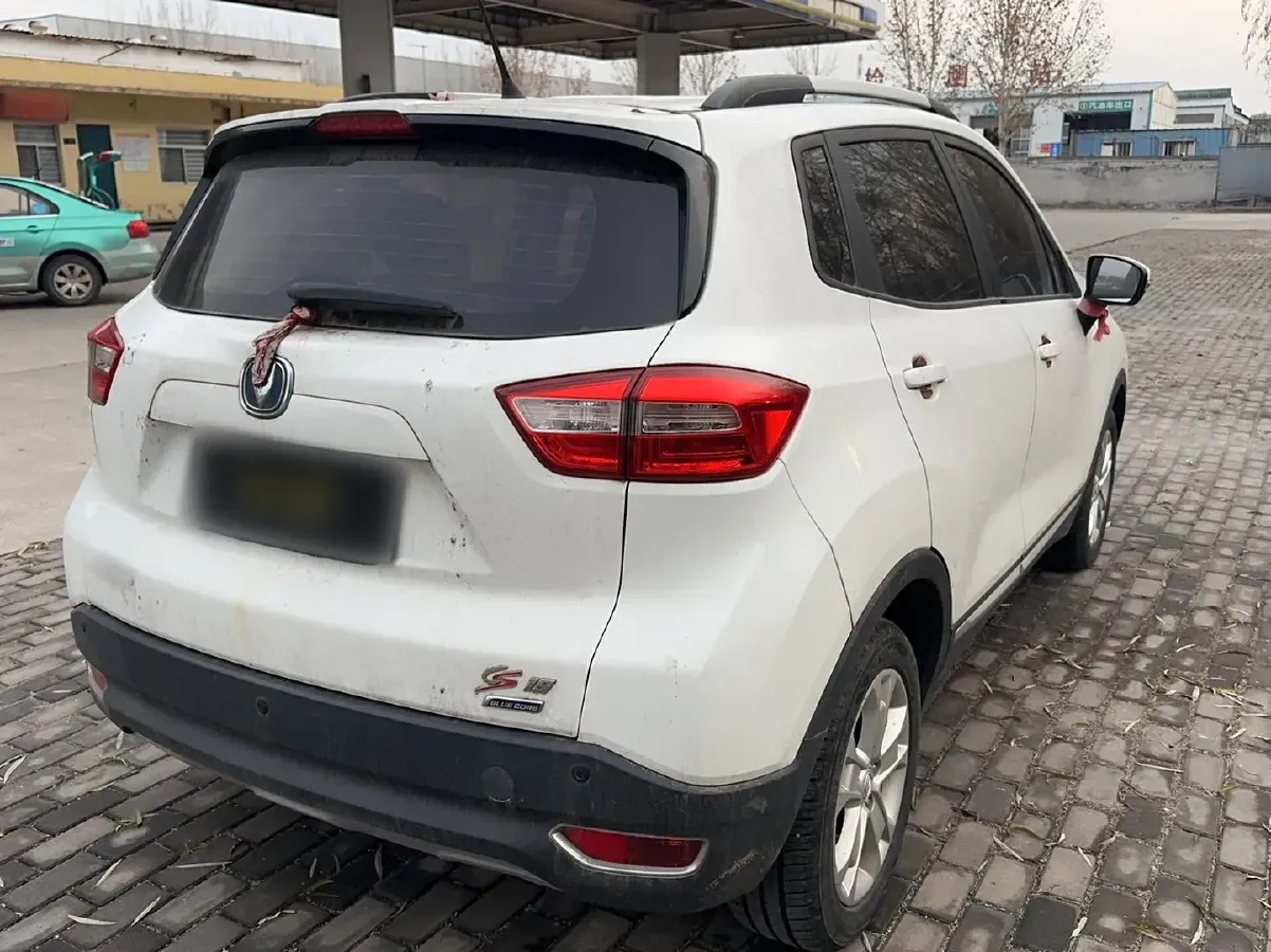 2016 ChangAn CS15 1.5L 107HP L4 5MT,autocango,china used car exporter,china ev exporter,chinese used car exporter,chinese used ev exporter