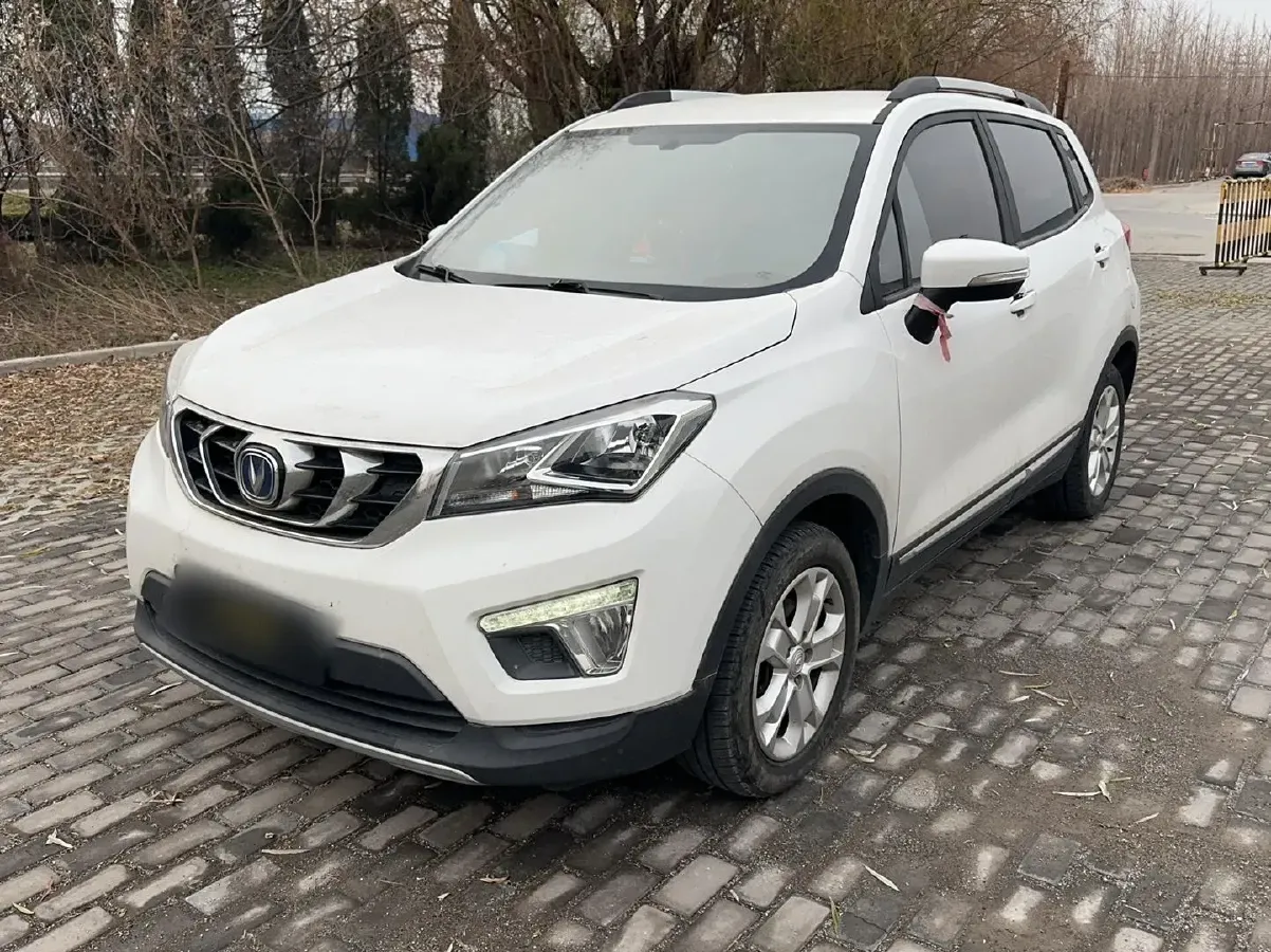 2016 ChangAn CS15 1.5L 107HP L4 5MT,autocango,china used car exporter,china ev exporter,chinese used car exporter,chinese used ev exporter