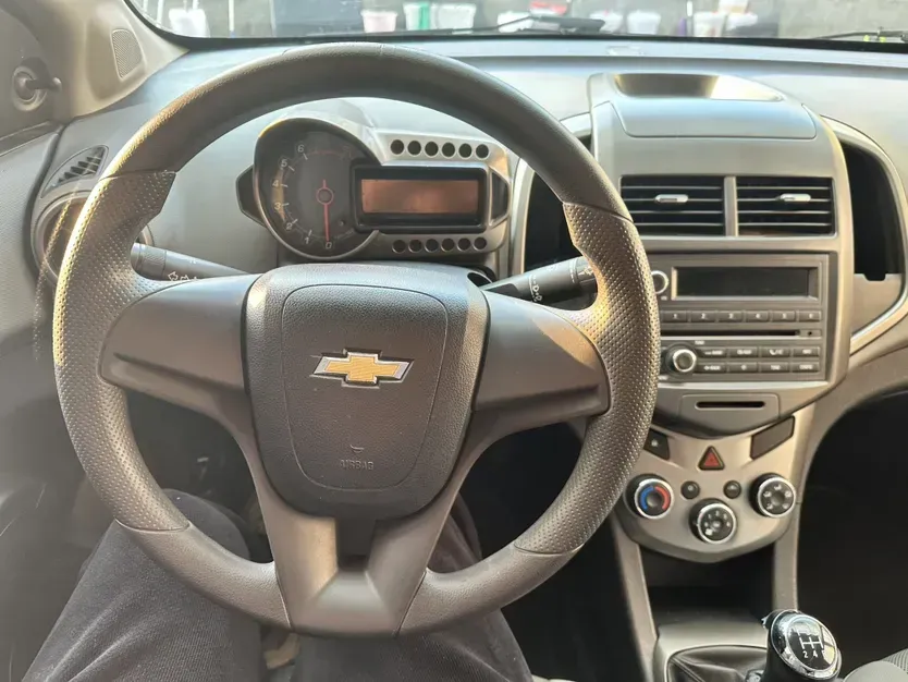 2011 Chevrolet Aveo 1.4L 103HP L4 5MT,autocango,china used car exporter,china ev exporter,chinese used car exporter,chinese used ev exporter