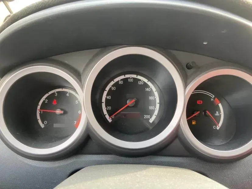 2011 ChangAn CX20 1.3L 86HP L4 5MT,autocango,china used car exporter,china ev exporter,chinese used car exporter,chinese used ev exporter