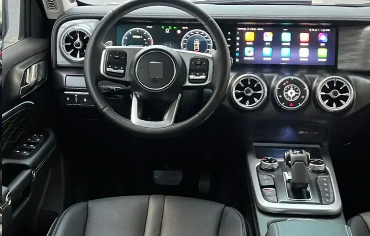 2015 BYD M6 2.4L 167HP L4 6DCT,autocango,china used car exporter,china ev exporter,chinese used car exporter,chinese used ev exporter