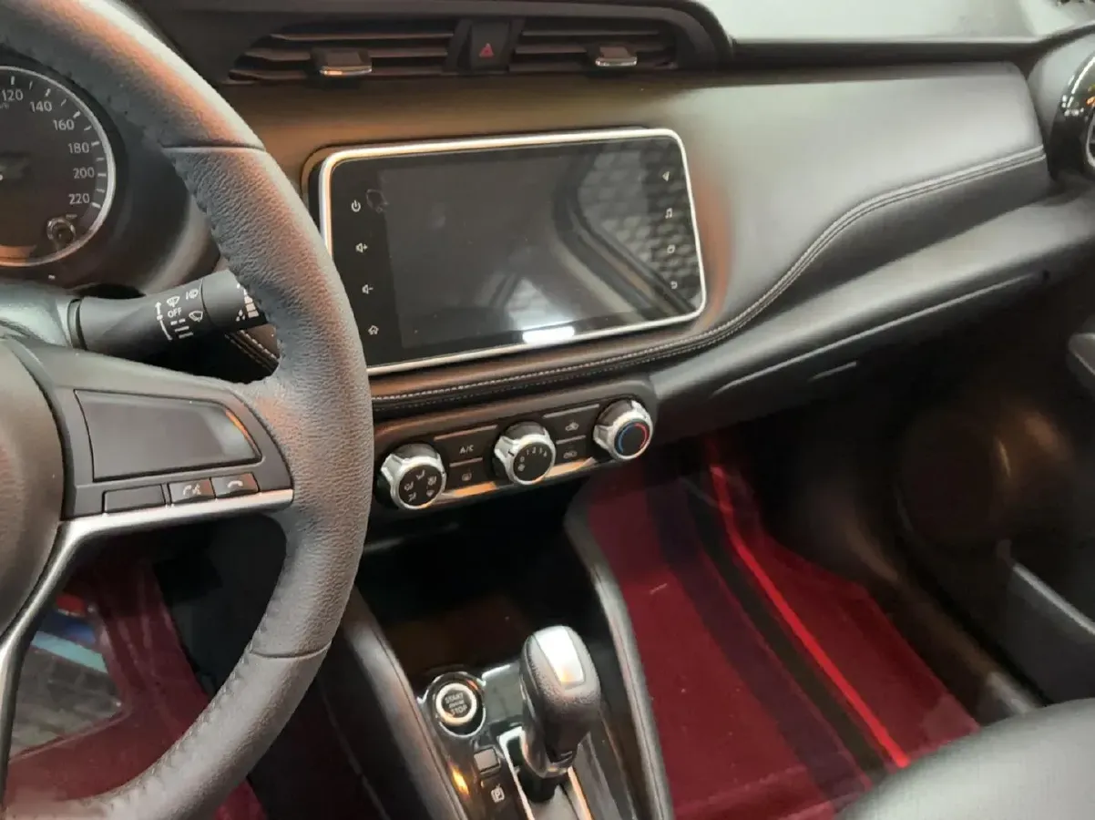 2021 Nissan Kicks 1.5L 122HP L4 CVT,autocango,china used car exporter,china ev exporter,chinese used car exporter,chinese used ev exporter