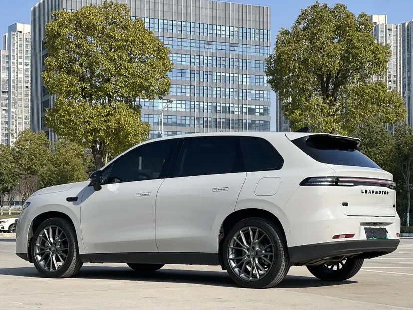 2024 Leapmotor C10 1.5L 95HP L4 REEV 28.4KWH,autocango,china used car exporter,china ev exporter,chinese used car exporter,chinese used ev exporter