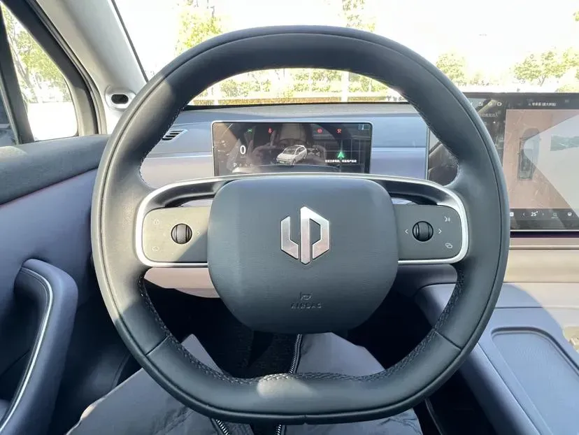 2024 Leapmotor C10 1.5L 95HP L4 REEV 28.4KWH,autocango,china used car exporter,china ev exporter,chinese used car exporter,chinese used ev exporter