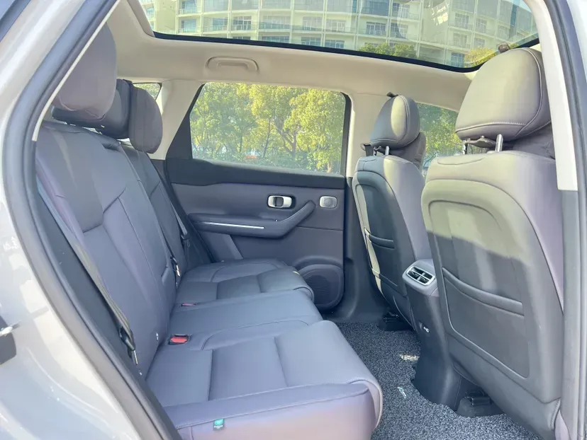 2024 Leapmotor C10 1.5L 95HP L4 REEV 28.4KWH,autocango,china used car exporter,china ev exporter,chinese used car exporter,chinese used ev exporter