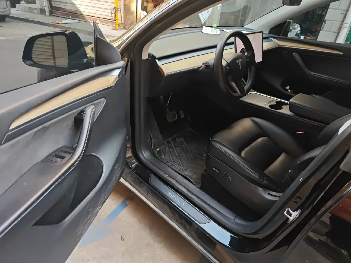 2021 Tesla Model Y BEV 60KWH,autocango,china used car exporter,china ev exporter,chinese used car exporter,chinese used ev exporter