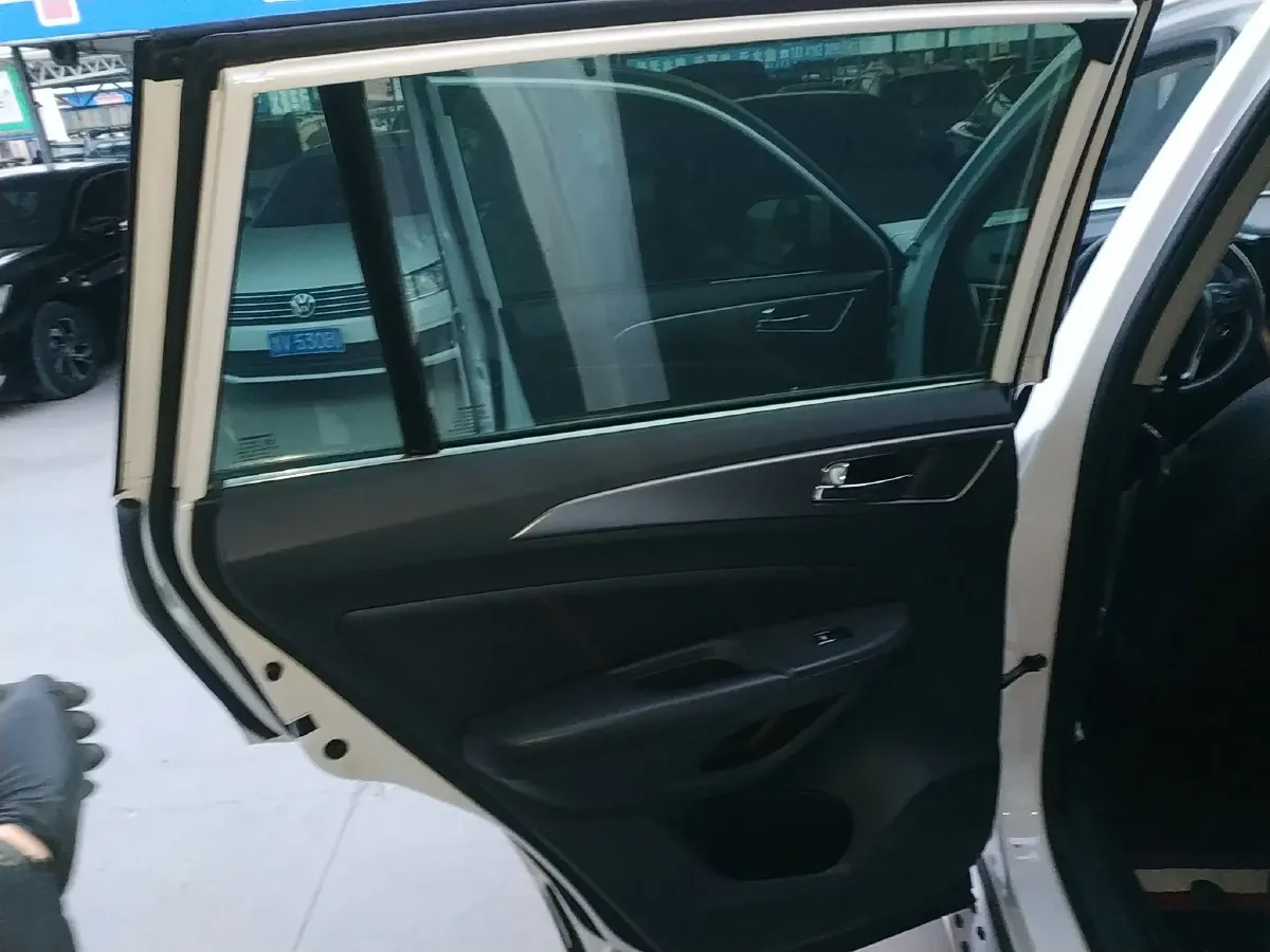 2014 ChangAn CS75 1.8T 177HP L4 6AT,autocango,china used car exporter,china ev exporter,chinese used car exporter,chinese used ev exporter