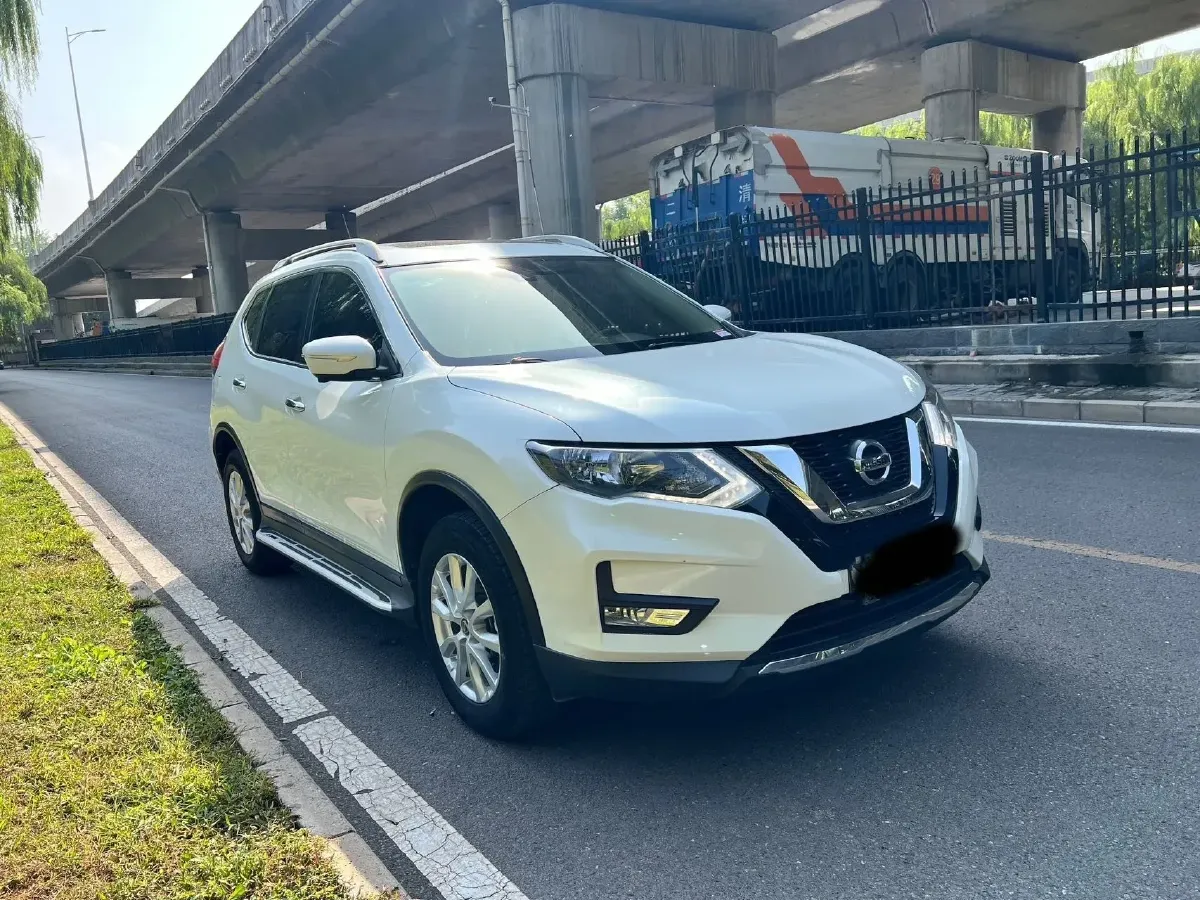 2019 Nissan X-Trail 2.0L 154HP L4 CVT,autocango,china used car exporter,china ev exporter,chinese used car exporter,chinese used ev exporter