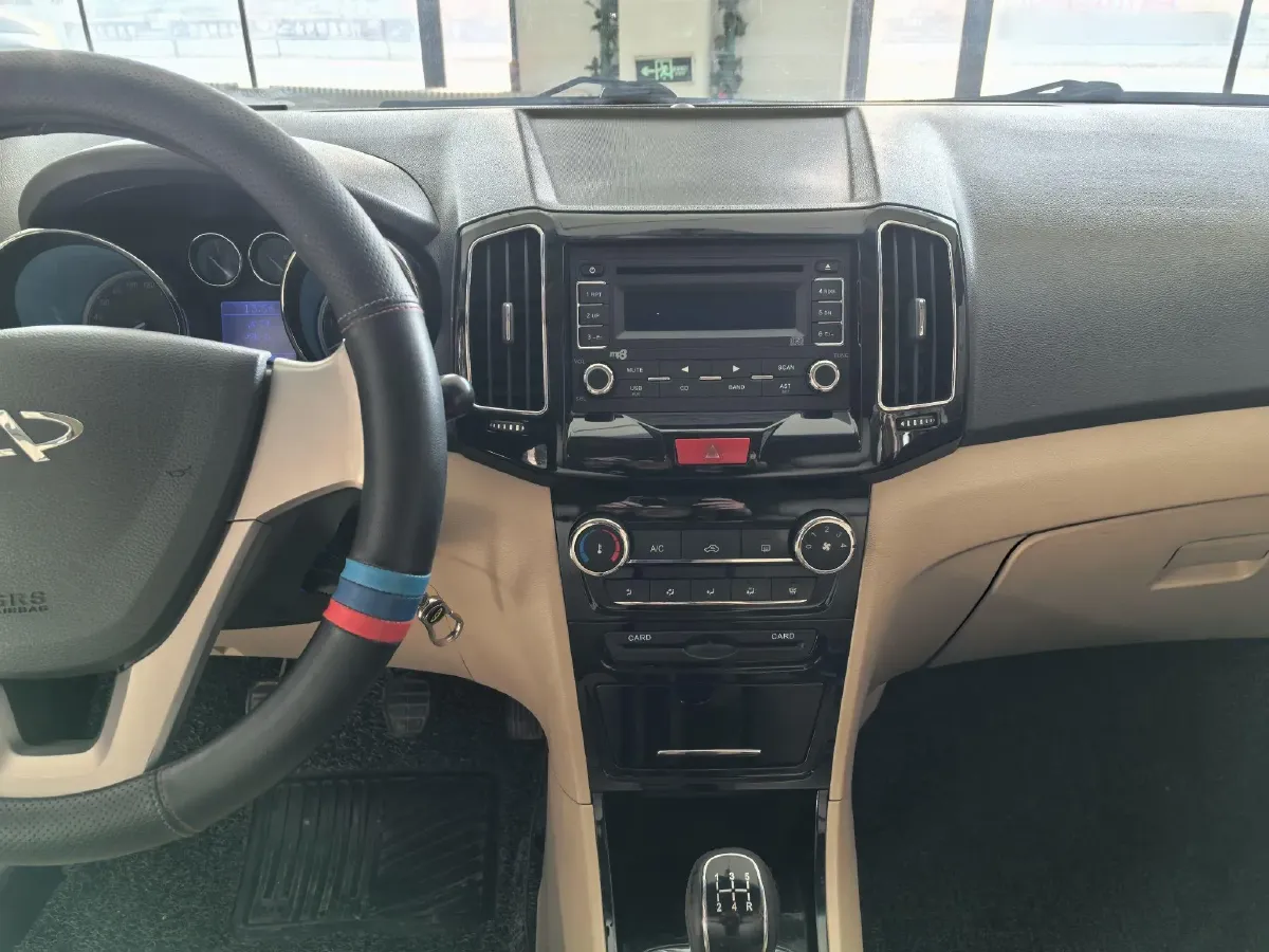 2015 Chery E3 1.5L 109HP L4 5MT,autocango,china used car exporter,china ev exporter,chinese used car exporter,chinese used ev exporter