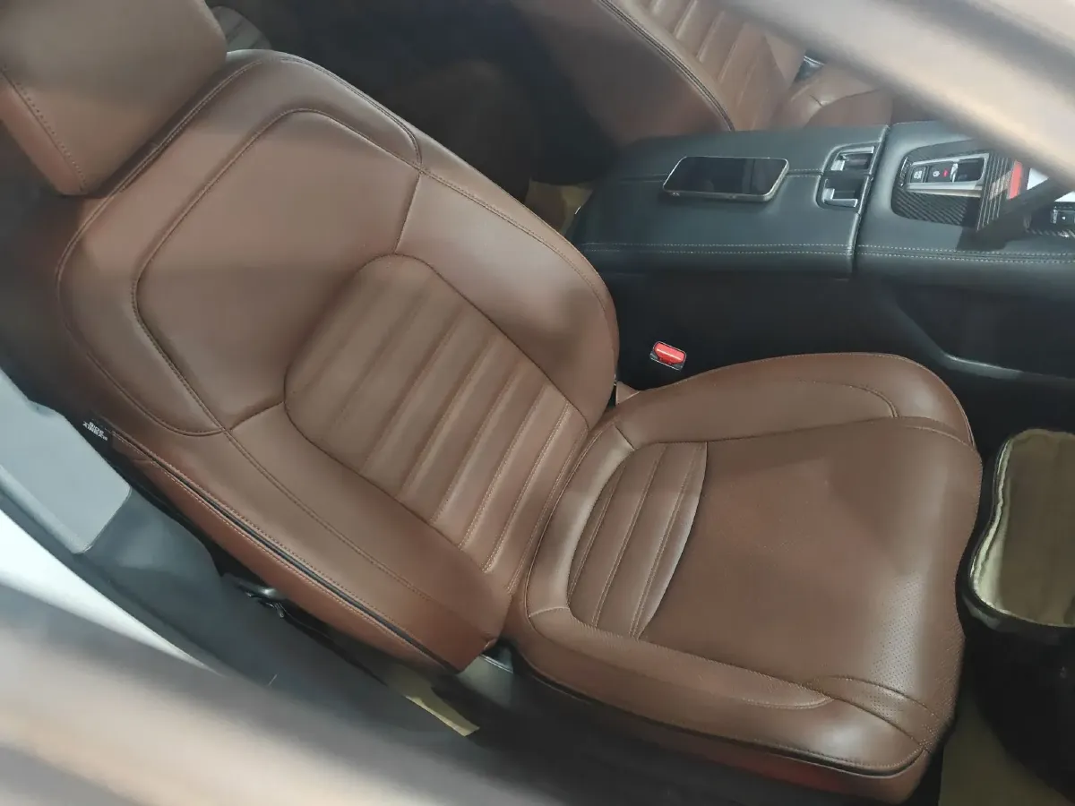 2017 Honda UR-V 2.0T 272HP L4 9AT,autocango,china used car exporter,china ev exporter,chinese used car exporter,chinese used ev exporter