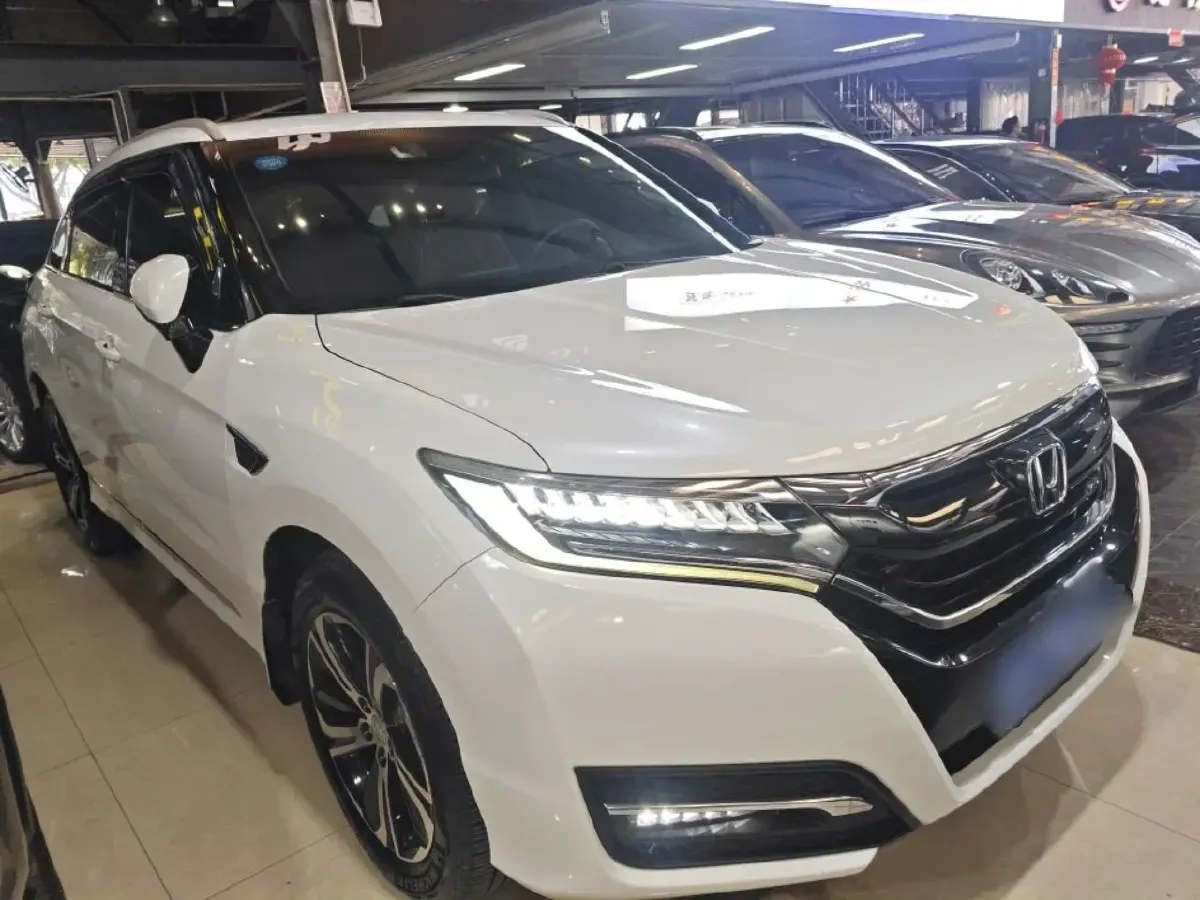 2017 Honda UR-V 2.0T 272HP L4 9AT,autocango,china used car exporter,china ev exporter,chinese used car exporter,chinese used ev exporter