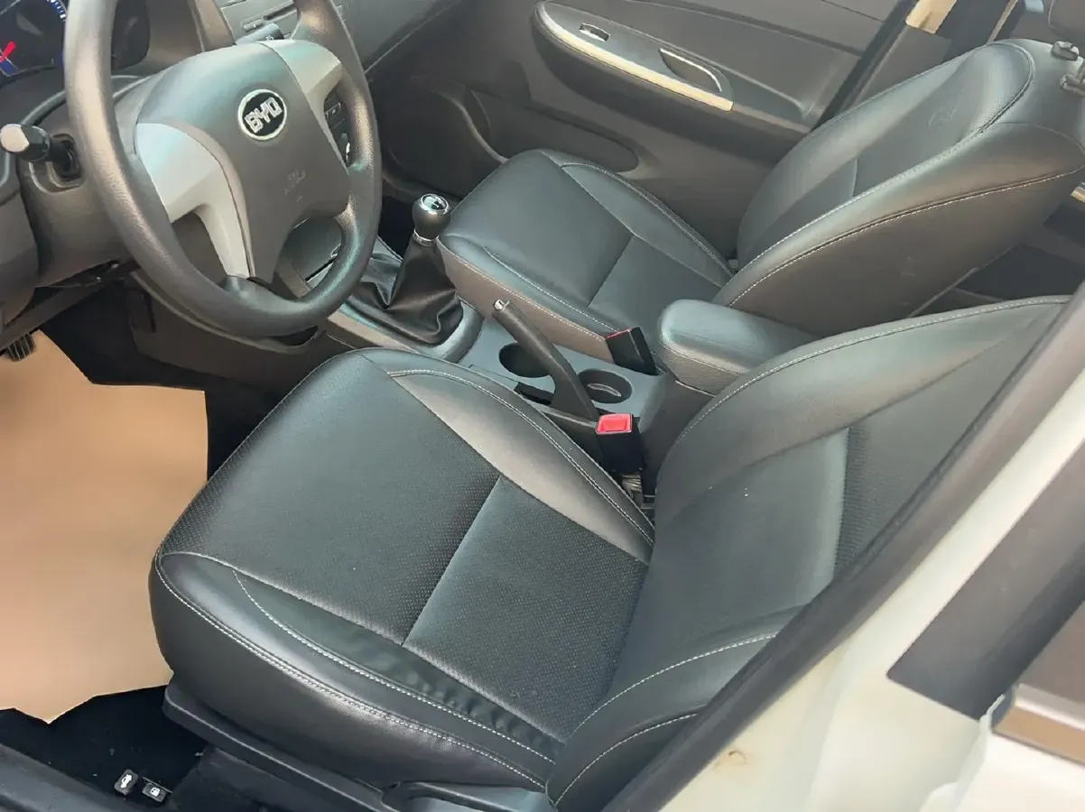 2012 BYD L3 1.5L 109HP L4 5MT,autocango,china used car exporter,china ev exporter,chinese used car exporter,chinese used ev exporter