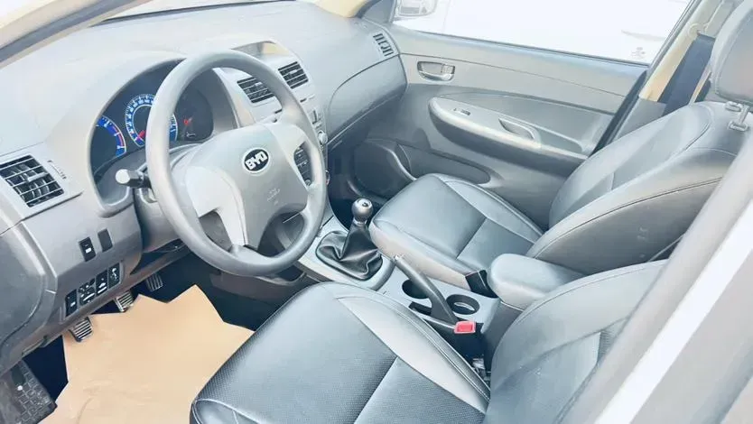 2012 BYD L3 1.5L 109HP L4 5MT,autocango,china used car exporter,china ev exporter,chinese used car exporter,chinese used ev exporter