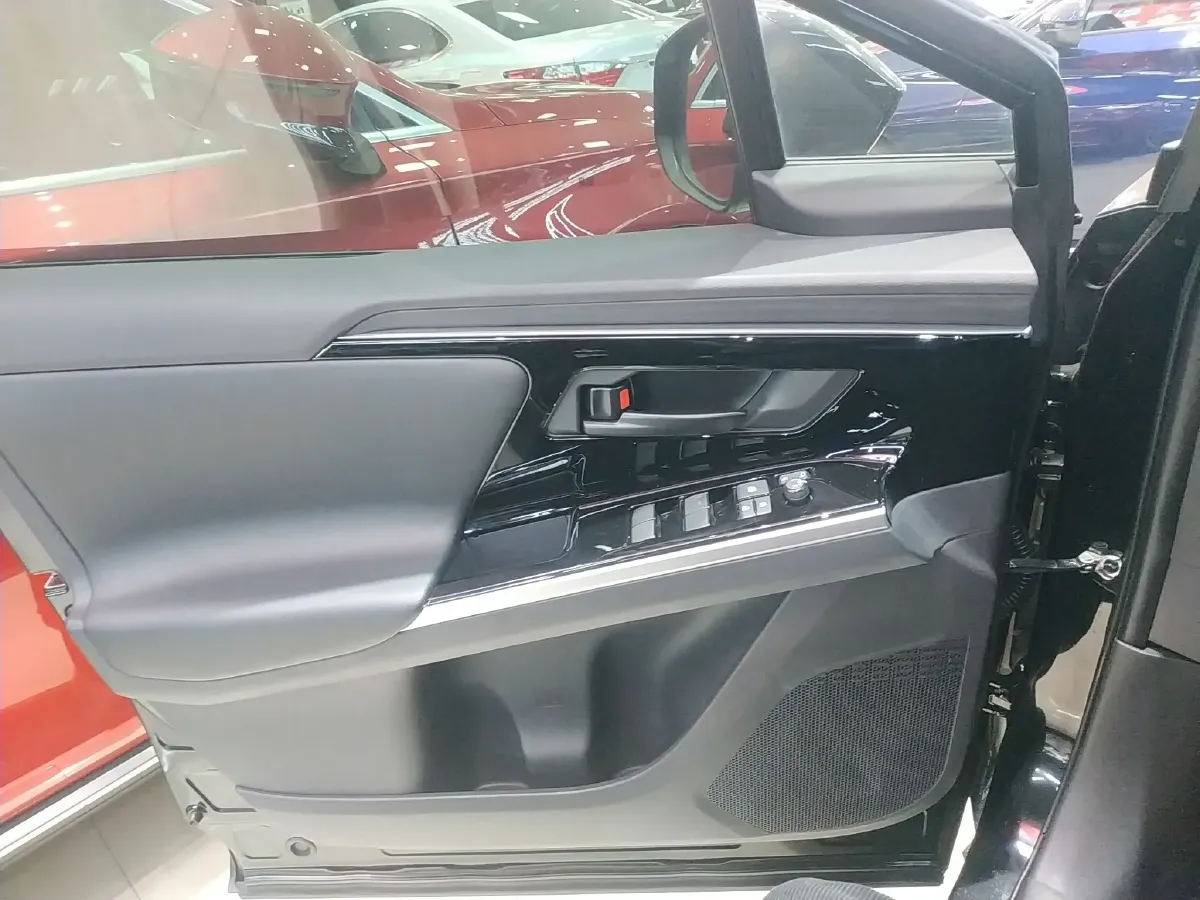 2024 Toyota BZ4X BEV 66.7KWH,autocango,china used car exporter,china ev exporter,chinese used car exporter,chinese used ev exporter