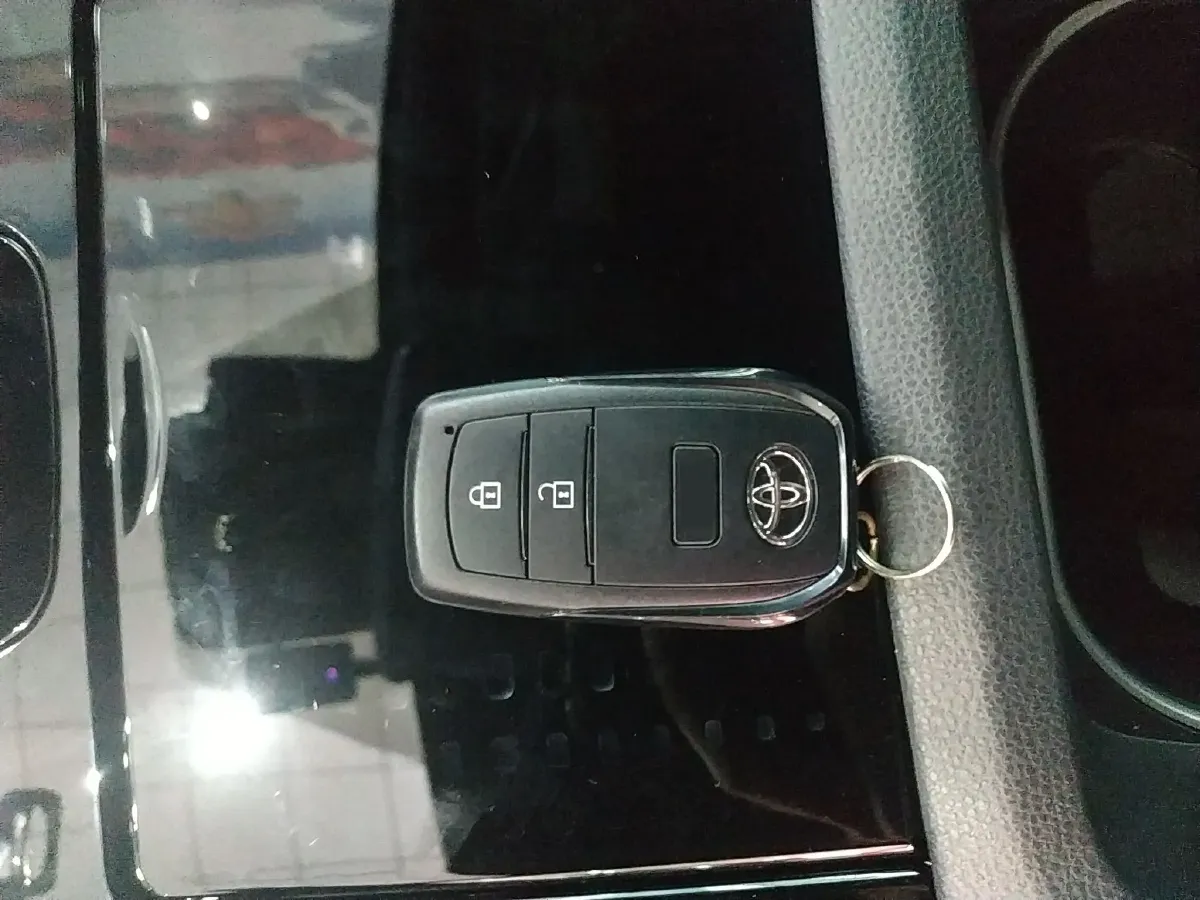 2024 Toyota BZ4X BEV 66.7KWH,autocango,china used car exporter,china ev exporter,chinese used car exporter,chinese used ev exporter