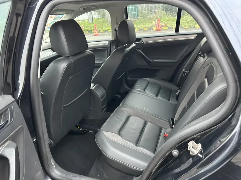 2014 Volkswagen Bora 1.6L 105HP L4 6AT,autocango,china used car exporter,china ev exporter,chinese used car exporter,chinese used ev exporter