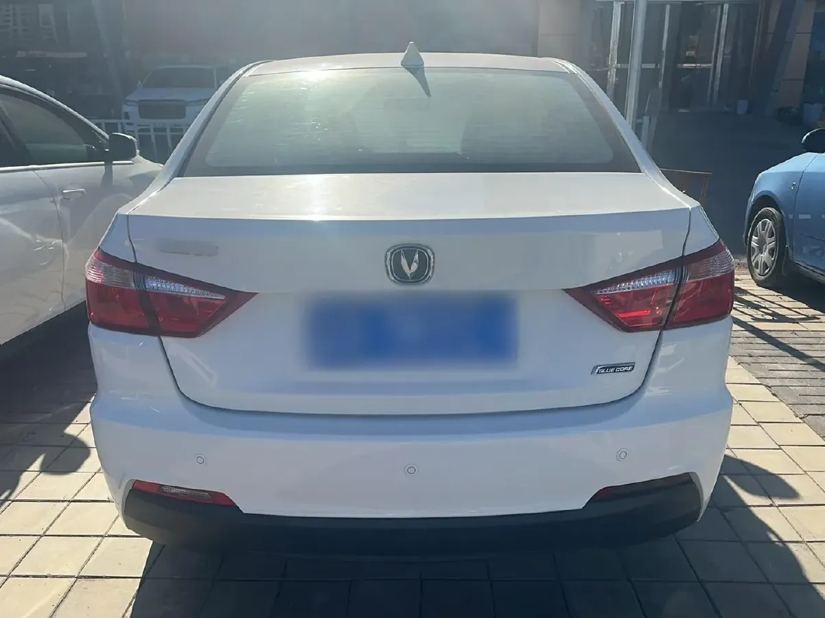 2016 ChangAn Alsvin V7 1.6L 124HP L4 5MT,autocango,china used car exporter,china ev exporter,chinese used car exporter,chinese used ev exporter