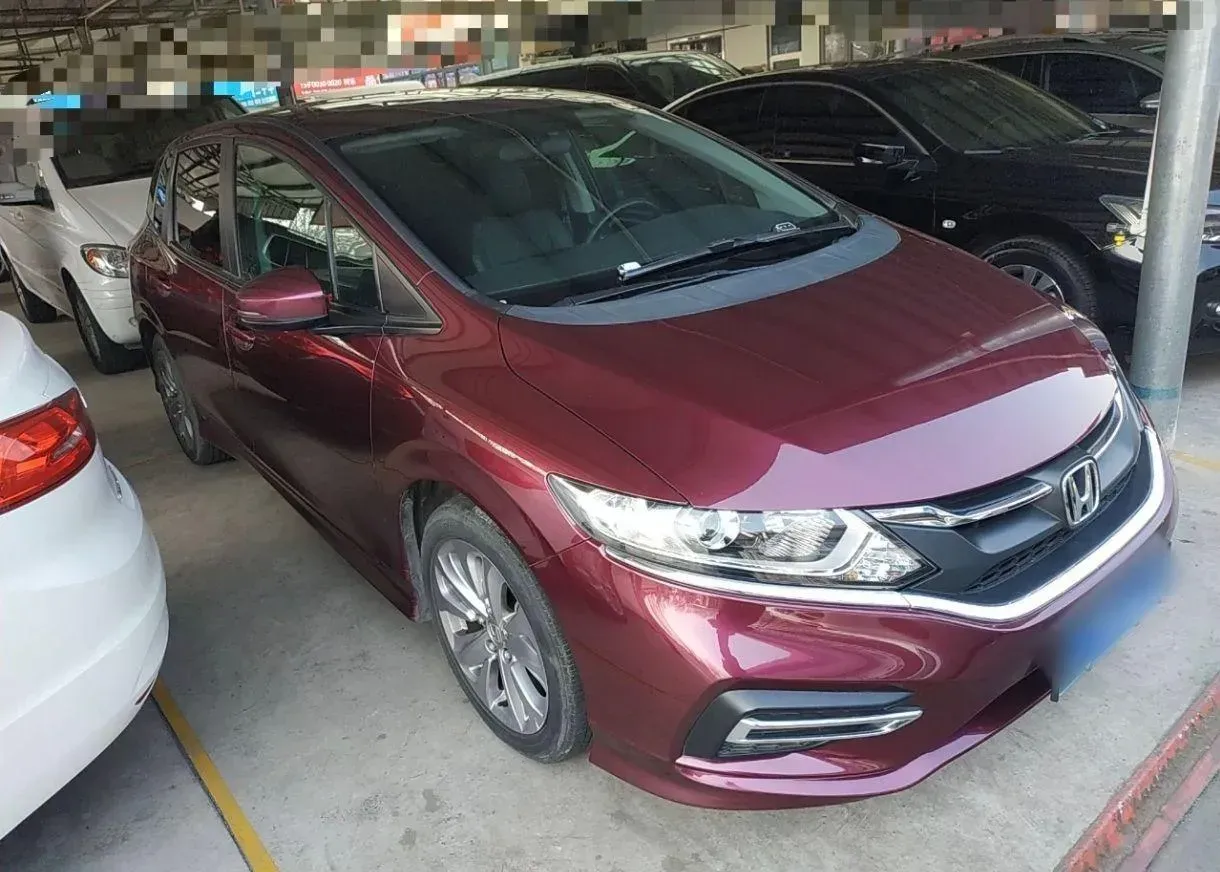 2017 Honda Jade 1.8L 141HP L4 5AT,autocango,china used car exporter,china ev exporter,chinese used car exporter,chinese used ev exporter