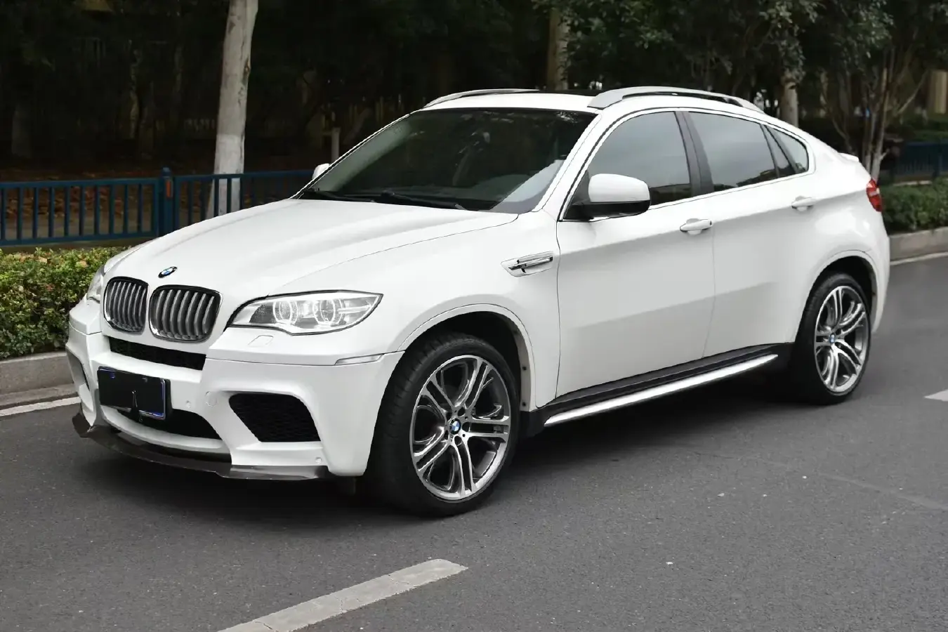 2012 BMW X6 3.0T 306HP L6 8AT