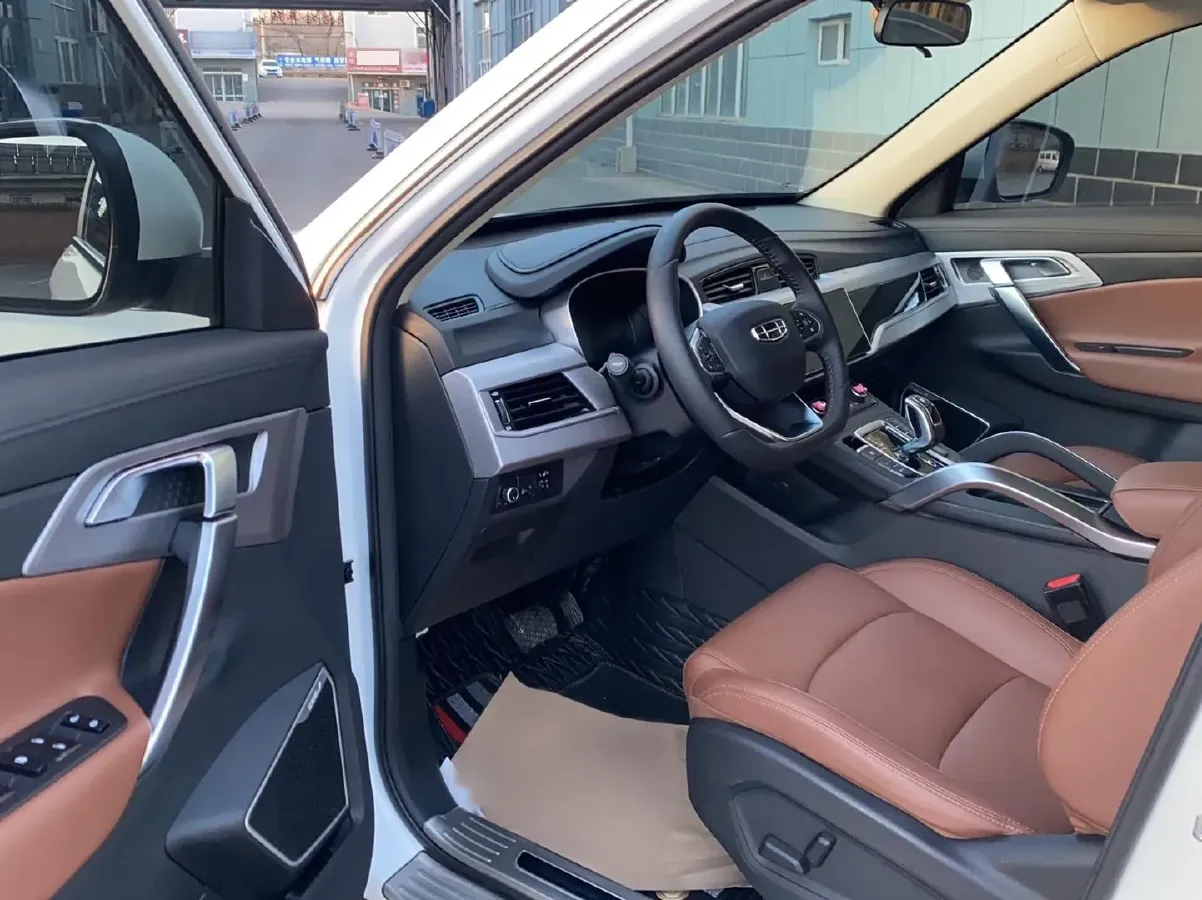 2021 Geely Azkarra 1.8T 184HP L4 7DCT,autocango,china used car exporter,china ev exporter,chinese used car exporter,chinese used ev exporter