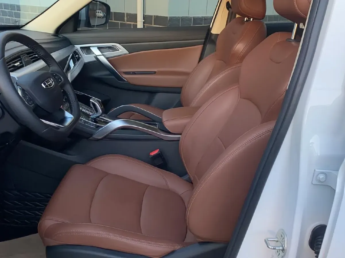 2021 Geely Azkarra 1.8T 184HP L4 7DCT,autocango,china used car exporter,china ev exporter,chinese used car exporter,chinese used ev exporter