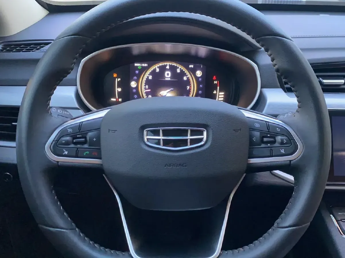 2021 Geely Azkarra 1.8T 184HP L4 7DCT,autocango,china used car exporter,china ev exporter,chinese used car exporter,chinese used ev exporter