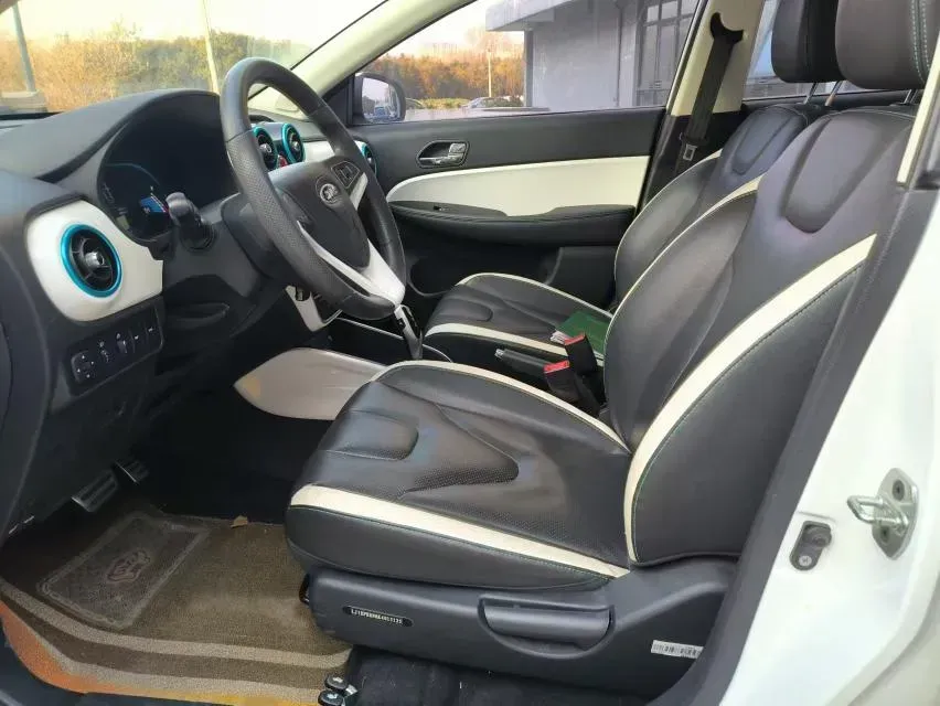 2019 JAC iEV7 BEV 35.2KWH,autocango,china used car exporter,china ev exporter,chinese used car exporter,chinese used ev exporter