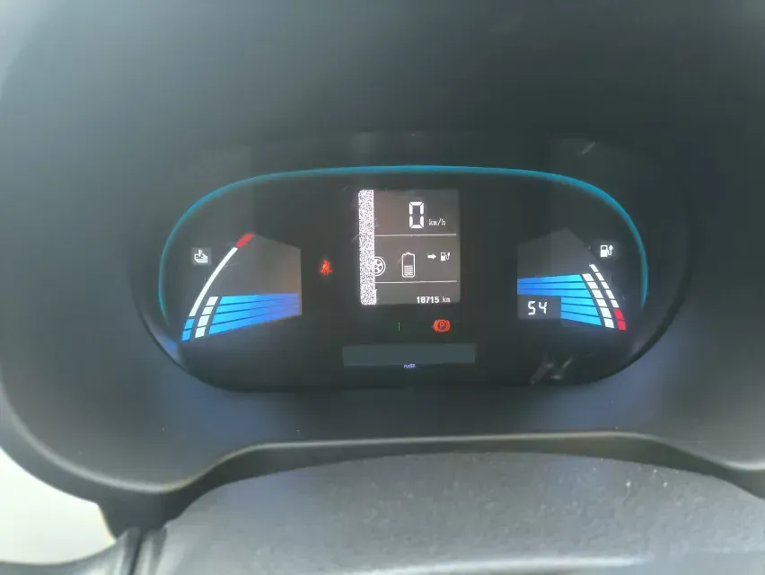 2019 JAC iEV7 BEV 35.2KWH,autocango,china used car exporter,china ev exporter,chinese used car exporter,chinese used ev exporter