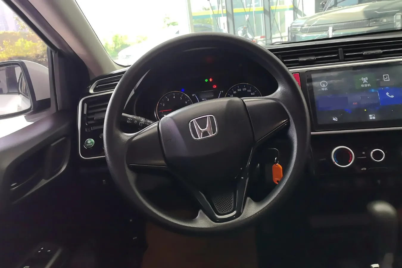 2017 Honda Gienia 1.5L 131HP L4 CVT,autocango,china used car exporter,china ev exporter,chinese used car exporter,chinese used ev exporter