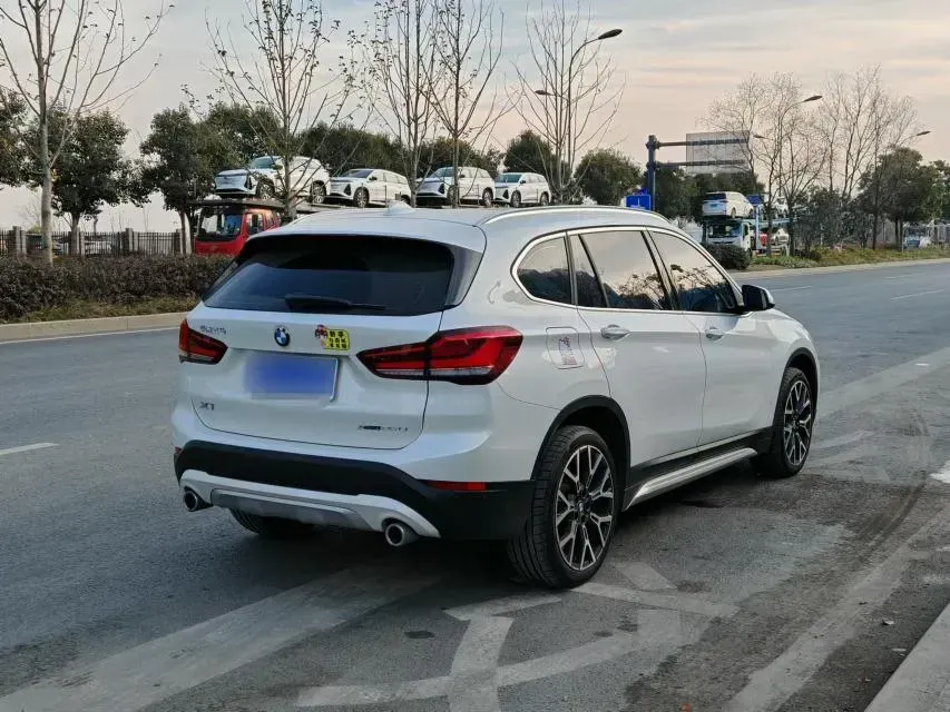 2021 BMW X1 2.0T 192HP L4 8AT,autocango,china used car exporter,china ev exporter,chinese used car exporter,chinese used ev exporter