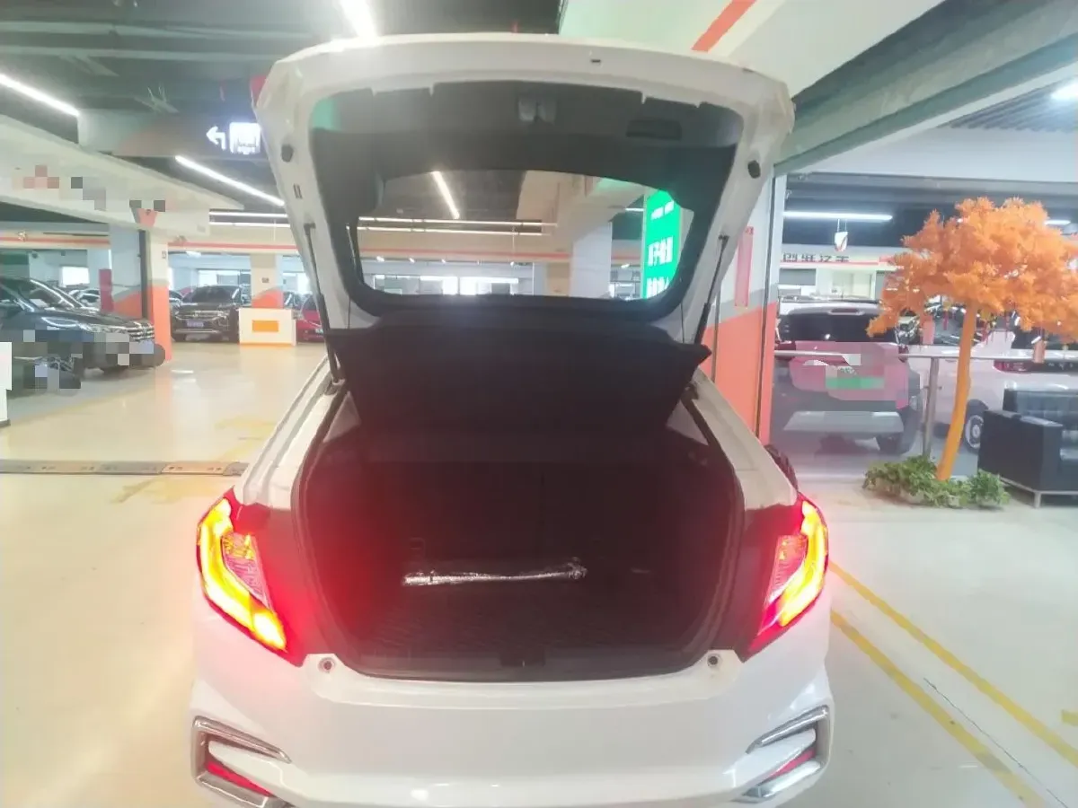 2017 Honda Gienia 1.5L 131HP L4 CVT,autocango,china used car exporter,china ev exporter,chinese used car exporter,chinese used ev exporter