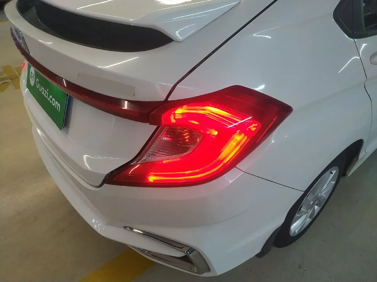 2017 Honda Gienia 1.5L 131HP L4 CVT,autocango,china used car exporter,china ev exporter,chinese used car exporter,chinese used ev exporter