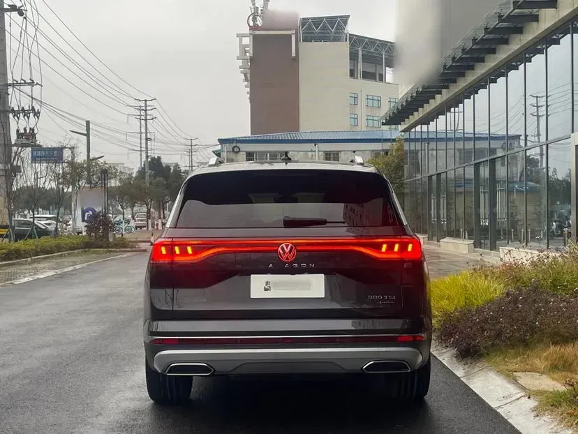 2022 Volkswagen Talagon 2.0T 220HP L4 7DCT,autocango,china used car exporter,china ev exporter,chinese used car exporter,chinese used ev exporter