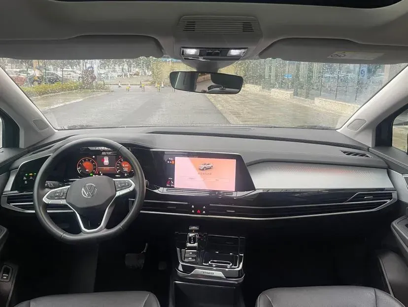 2022 Volkswagen Talagon 2.0T 220HP L4 7DCT,autocango,china used car exporter,china ev exporter,chinese used car exporter,chinese used ev exporter