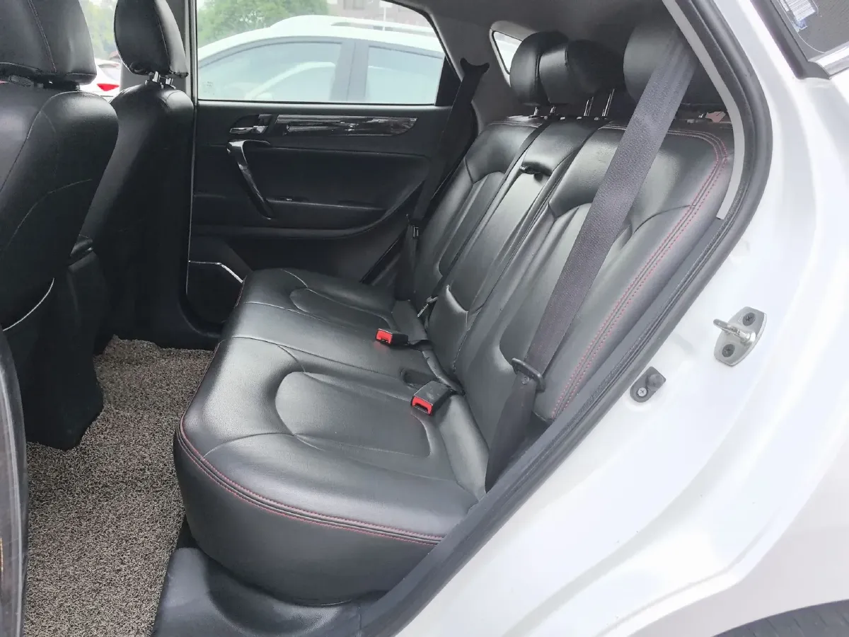 2015 JAC Refine S5 1.5T 174HP L4 6MT,autocango,china used car exporter,china ev exporter,chinese used car exporter,chinese used ev exporter