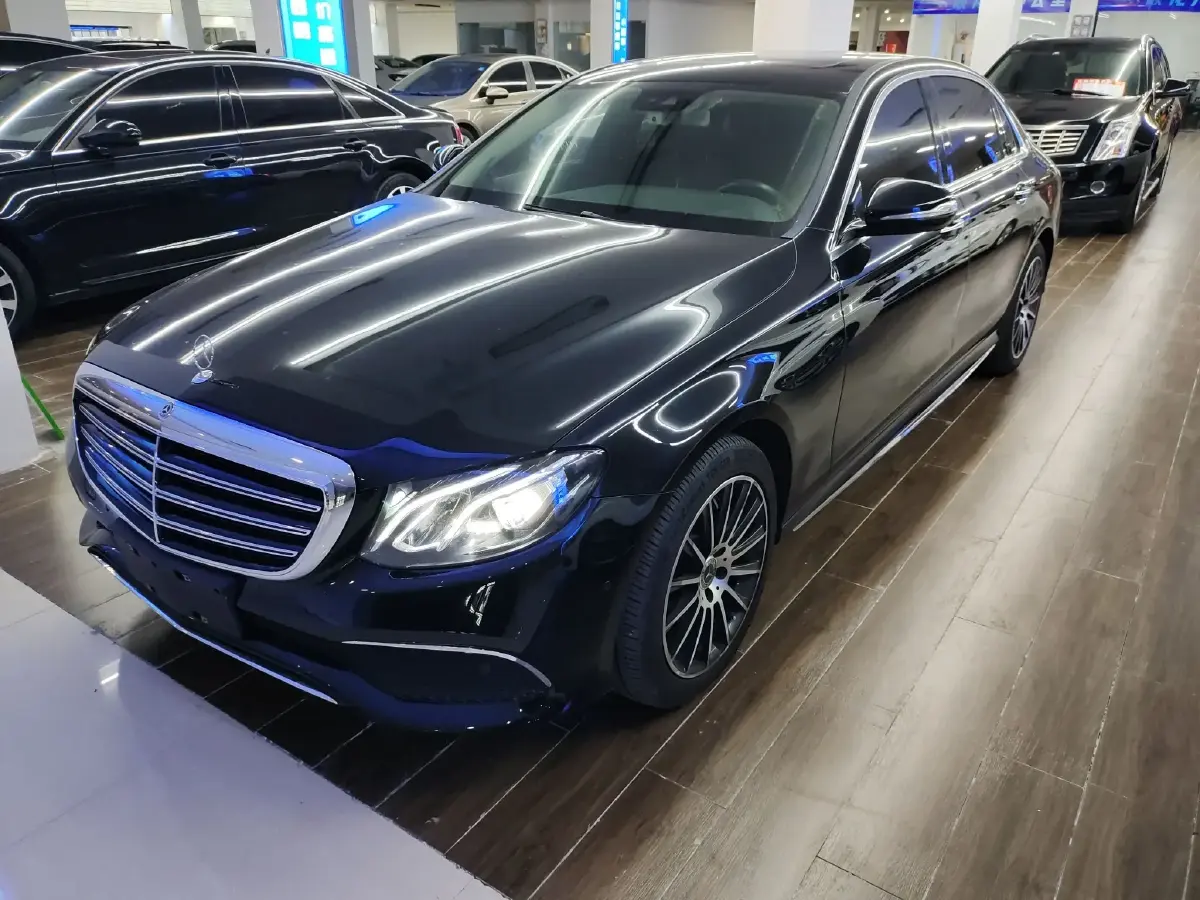 2017 Mercedes-Benz E Class 2.0T 245HP L4 9AT