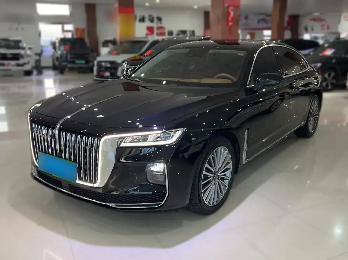 2022 HongQi H9 2.0T 252HP L4 7DCT