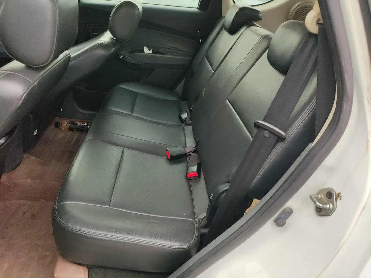 2013 JAC Refine M2 1.5L 113HP L4 5MT,autocango,china used car exporter,china ev exporter,chinese used car exporter,chinese used ev exporter