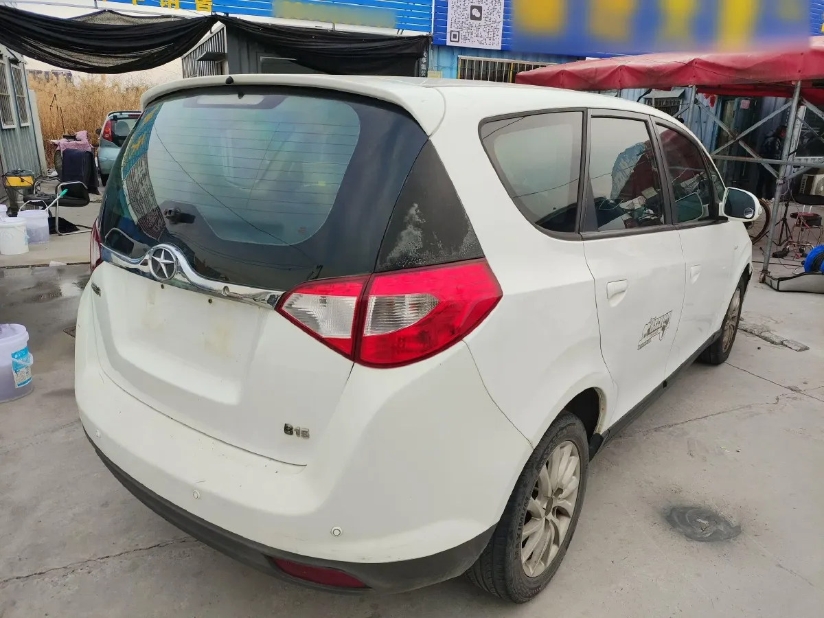 2013 JAC Refine M2 1.5L 113HP L4 5MT,autocango,china used car exporter,china ev exporter,chinese used car exporter,chinese used ev exporter