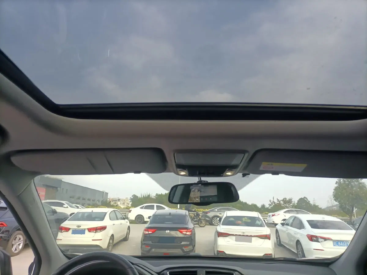 2017 Honda CR-V 1.5T 193HP L4 CVT,autocango,china used car exporter,china ev exporter,chinese used car exporter,chinese used ev exporter