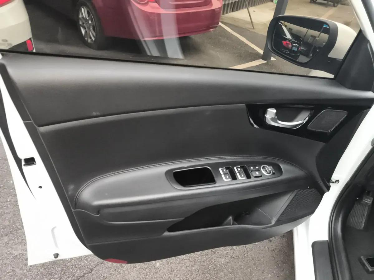 2019 Kia Cachet 1.8L 143HP L4 6AT,autocango,china used car exporter,china ev exporter,chinese used car exporter,chinese used ev exporter