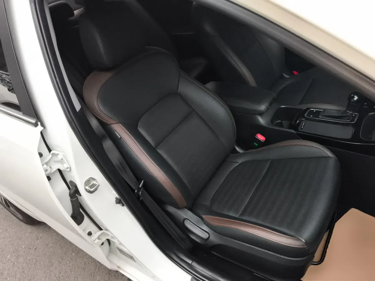 2019 Kia Cachet 1.8L 143HP L4 6AT,autocango,china used car exporter,china ev exporter,chinese used car exporter,chinese used ev exporter