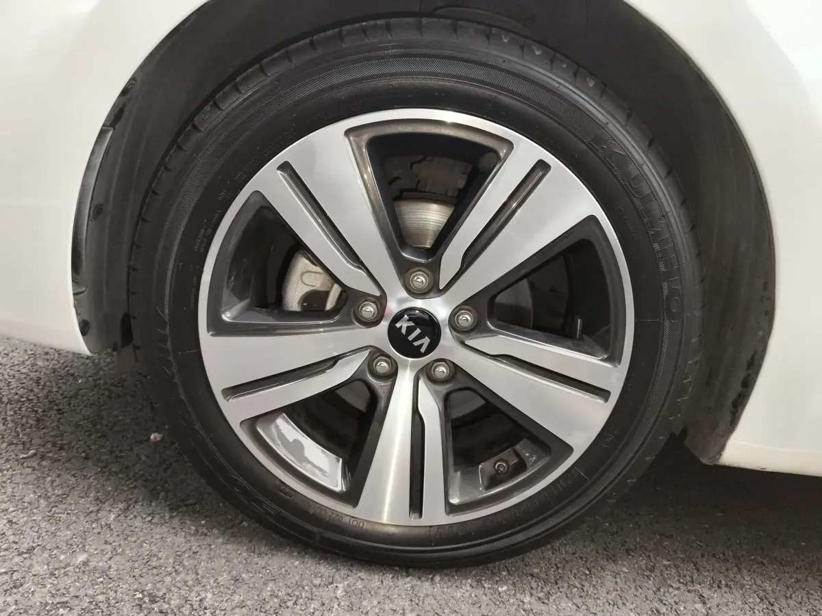 2019 Kia Cachet 1.8L 143HP L4 6AT,autocango,china used car exporter,china ev exporter,chinese used car exporter,chinese used ev exporter