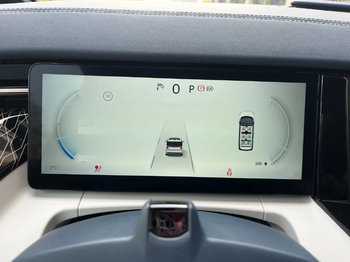 2022 Zeekr 009 BEV 116KWH,autocango,china used car exporter,china ev exporter,chinese used car exporter,chinese used ev exporter