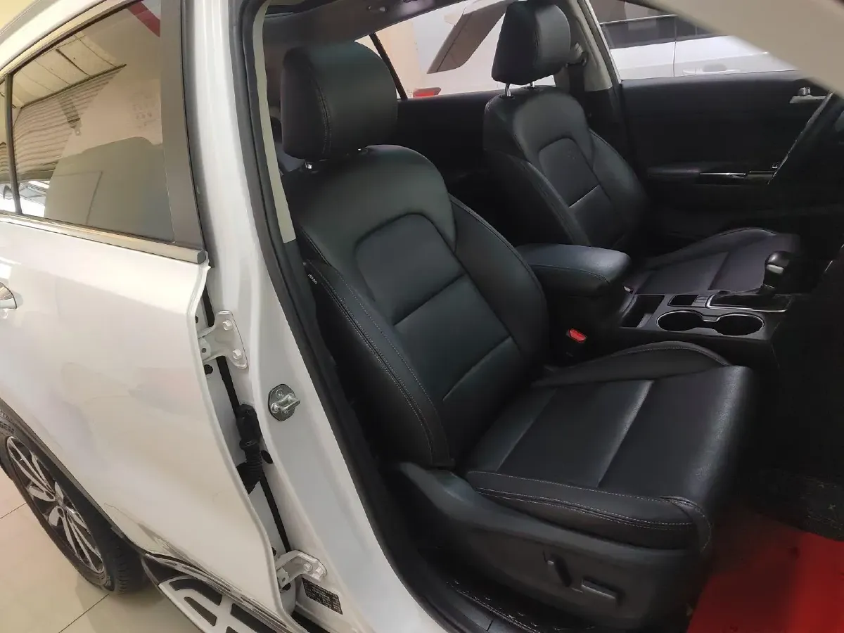 2016 Kia KX5 1.6T 177HP L4 7DCT,autocango,china used car exporter,china ev exporter,chinese used car exporter,chinese used ev exporter