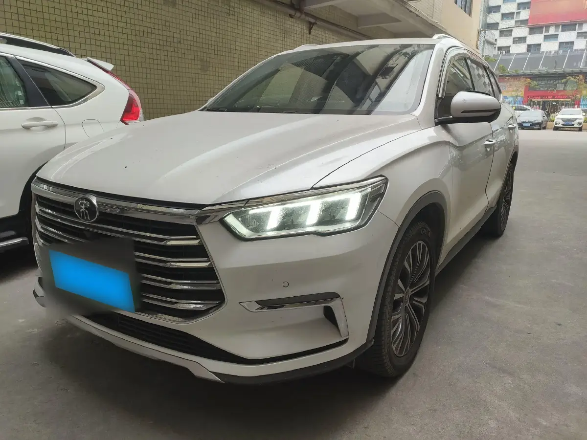 2019 BYD Song Pro 1.5T 160HP L4 6DCT PHEV 15.7KWH