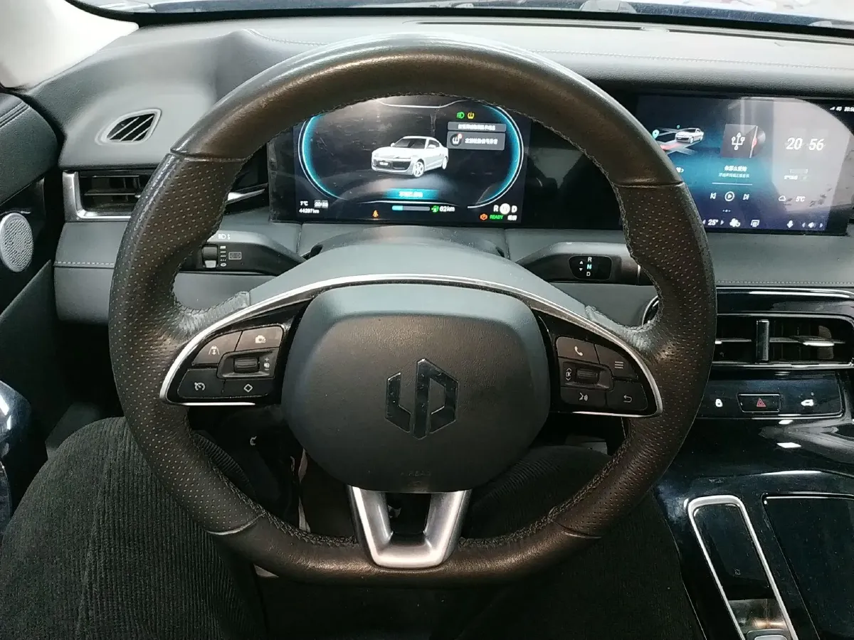 2019 Leapmotor S01 BEV 35.6KWH,autocango,china used car exporter,china ev exporter,chinese used car exporter,chinese used ev exporter