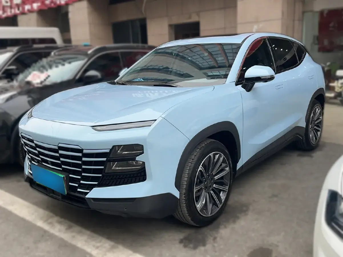 2022 Jetour DASHING 1.6T 197HP L4 7DCT